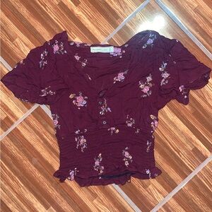 Abercrombie & fitch burgundy floral top size small